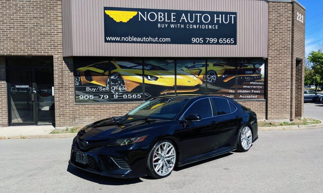 2018 Toyota Camry SE Auto