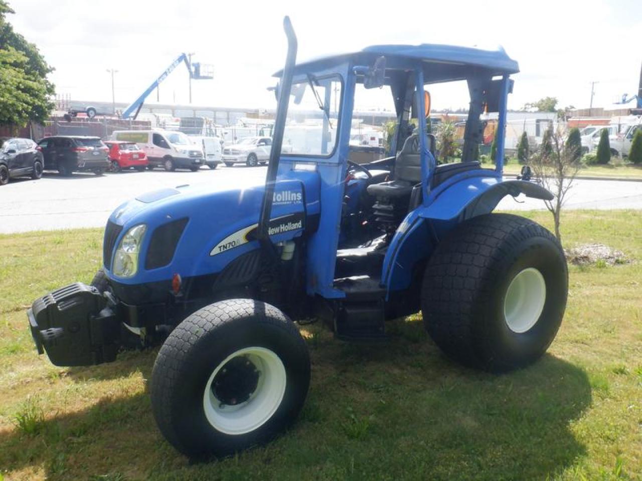 Used 2006 NEW HOLLAND TN70A 4 wheel drive Tractor Diesel for sale in Burnaby, BC