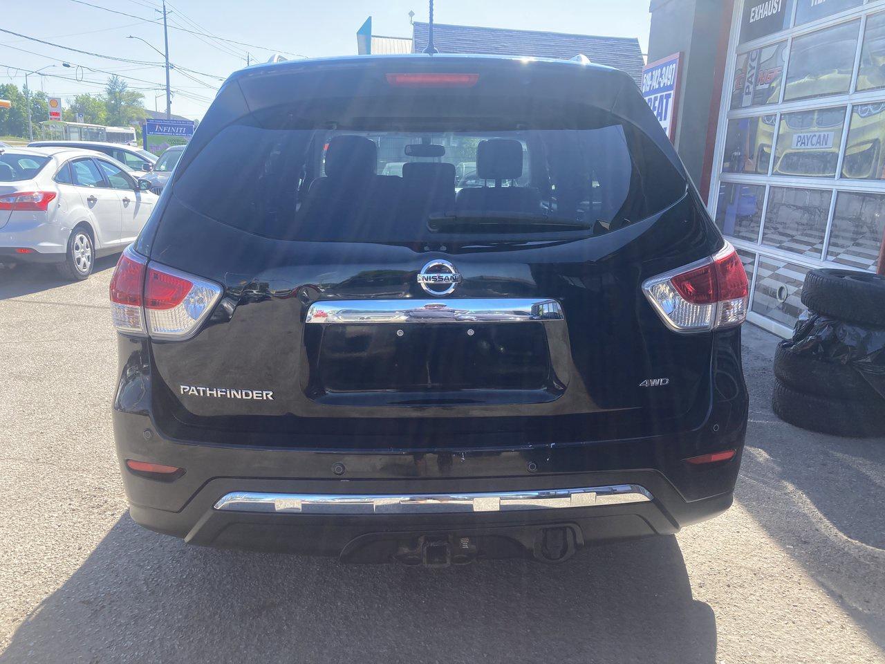 2014 Nissan Pathfinder S Photo4