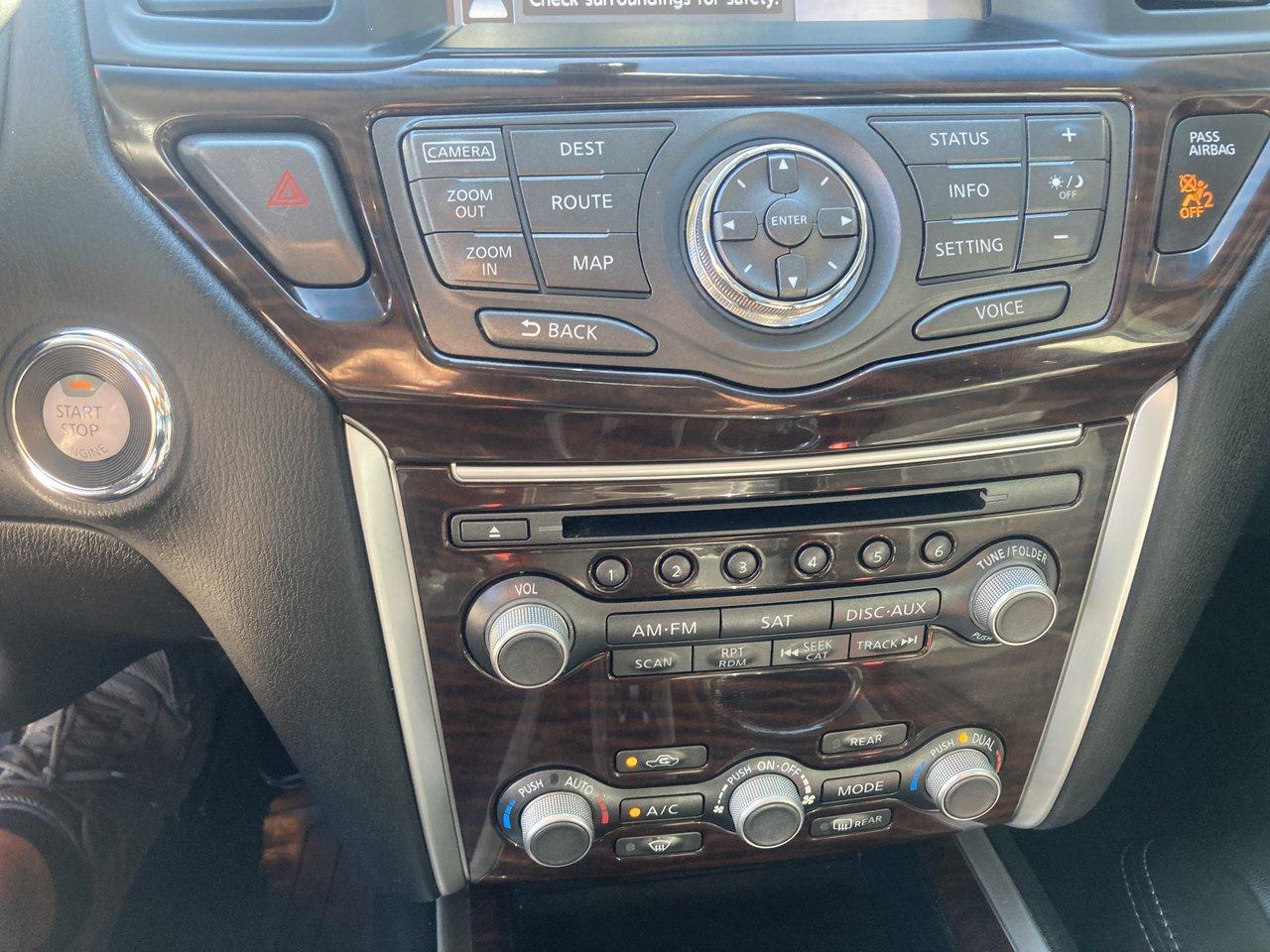 2014 Nissan Pathfinder S Photo