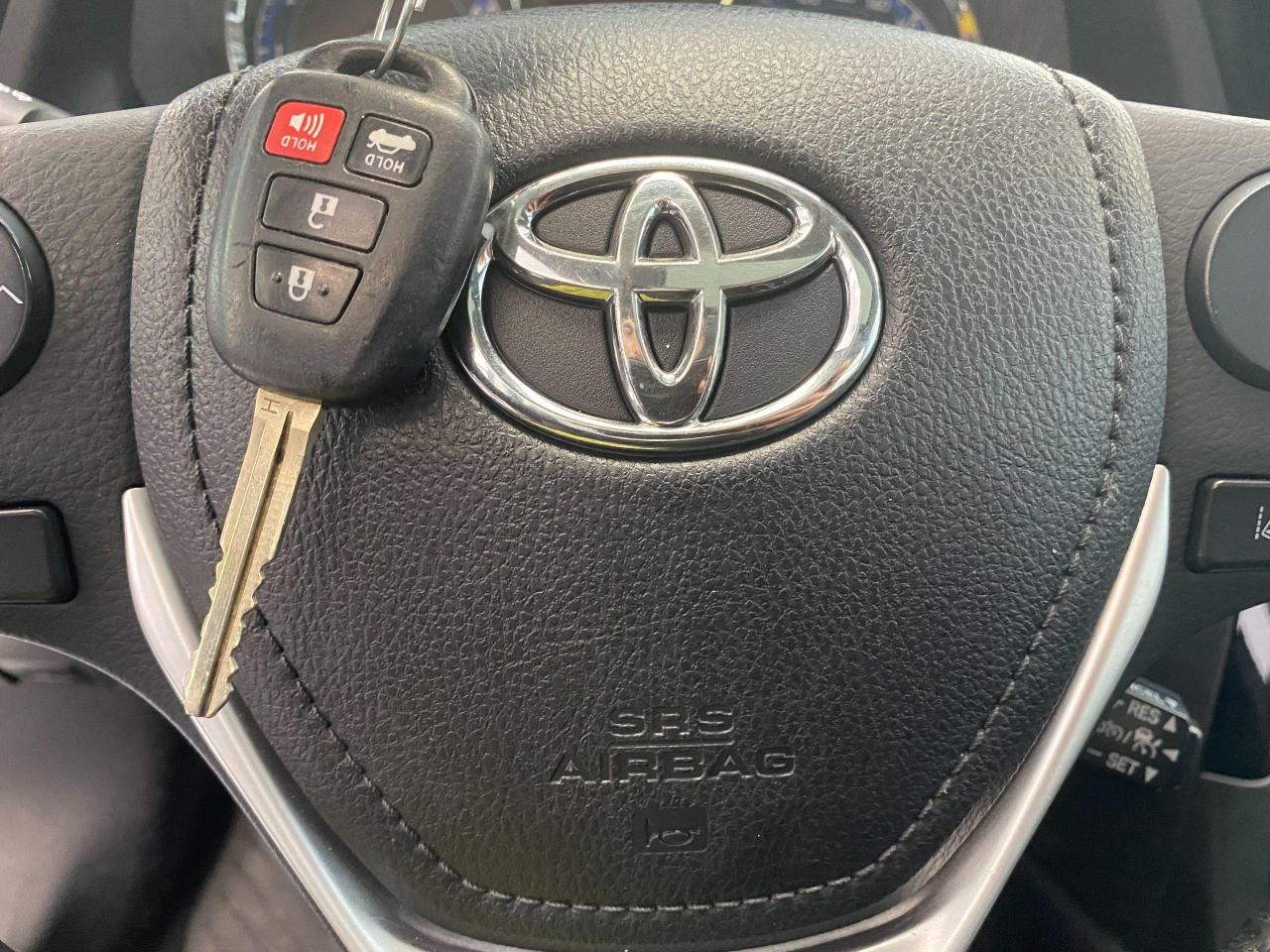 2017 Toyota Corolla LE+Adaptive Cruise+Heated Steering+Roof+New Tires - Photo #16