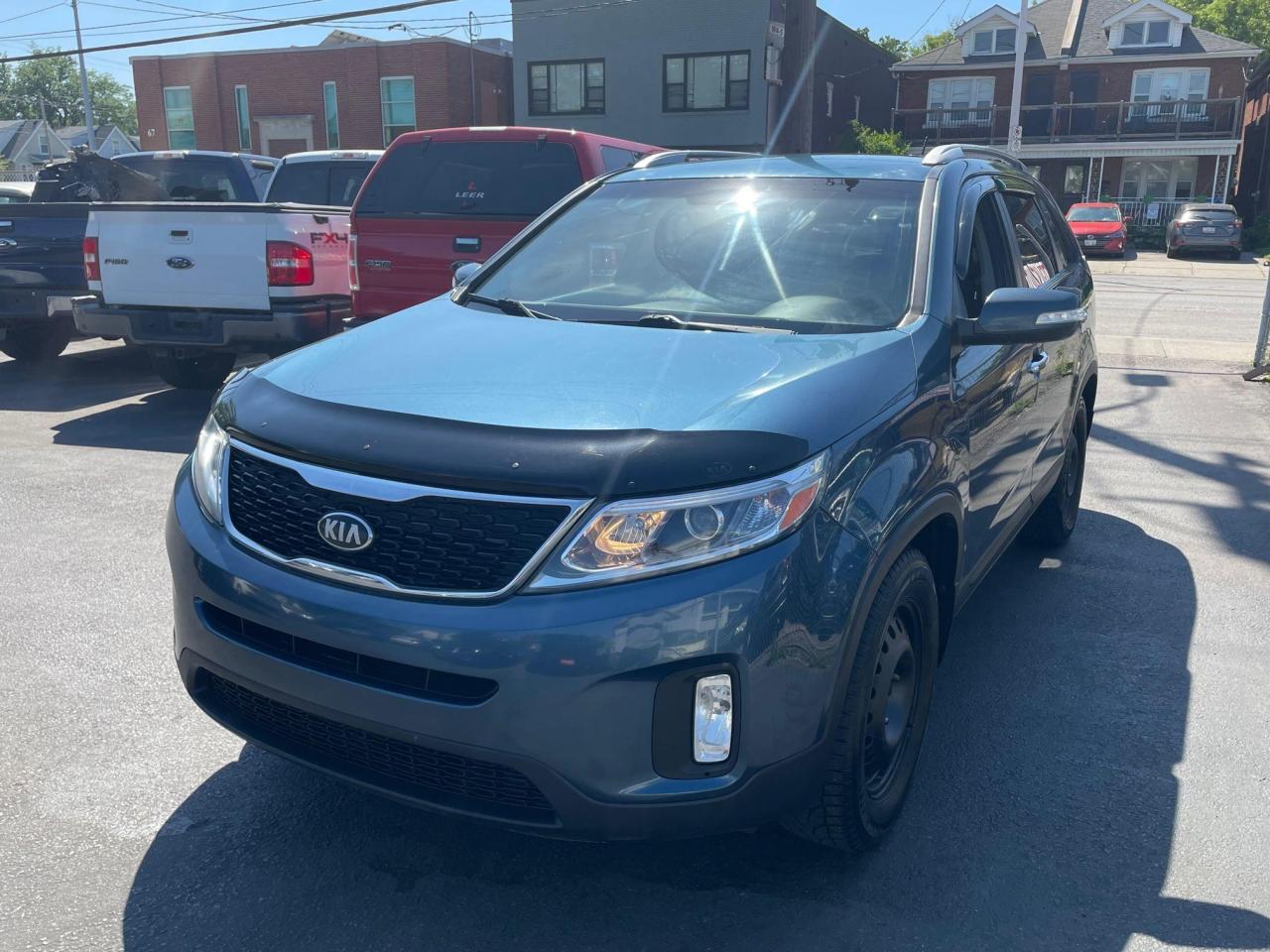 Used 2014 Kia Sorento LX *HEATED SEATS, PARKING SENSORS, ECO MODE* for sale in Hamilton, ON