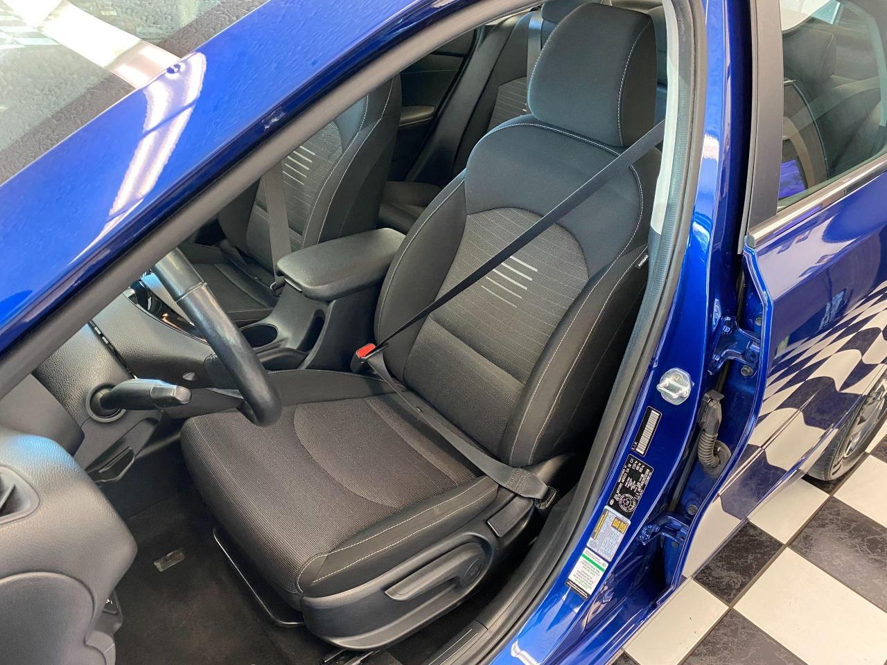 2019 Kia Forte EX+ApplePlay+Lane Keep Assist+Camera+CLEAN CARFAX Photo19