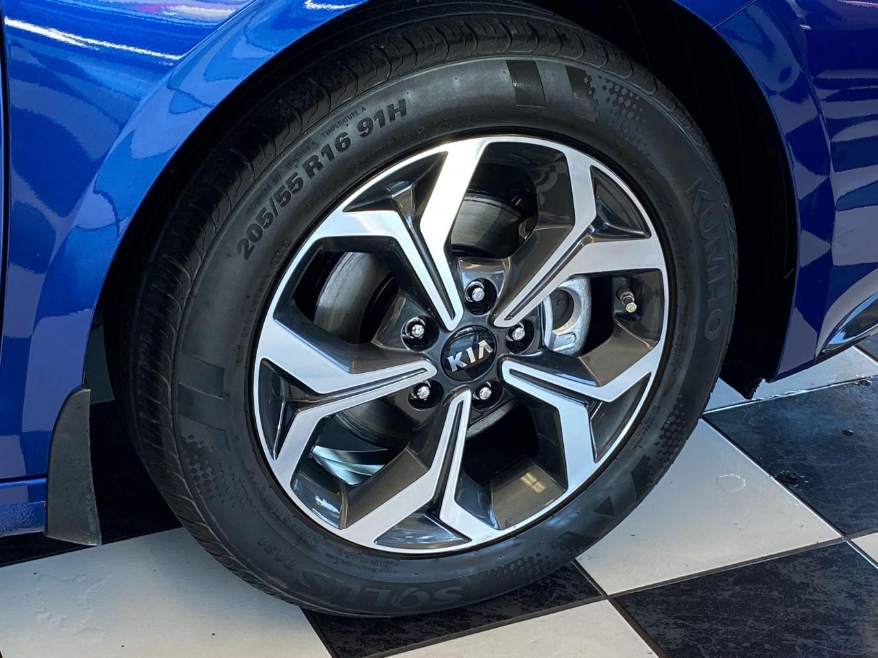 2019 Kia Forte EX+ApplePlay+Lane Keep Assist+Camera+CLEAN CARFAX Photo125