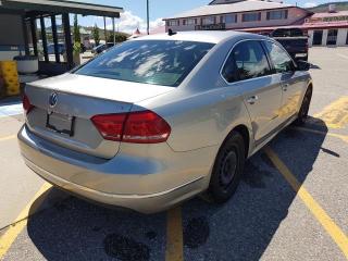 2013 Volkswagen Passat 2.0L TDI SE w/Sunroof & Nav - Photo #7