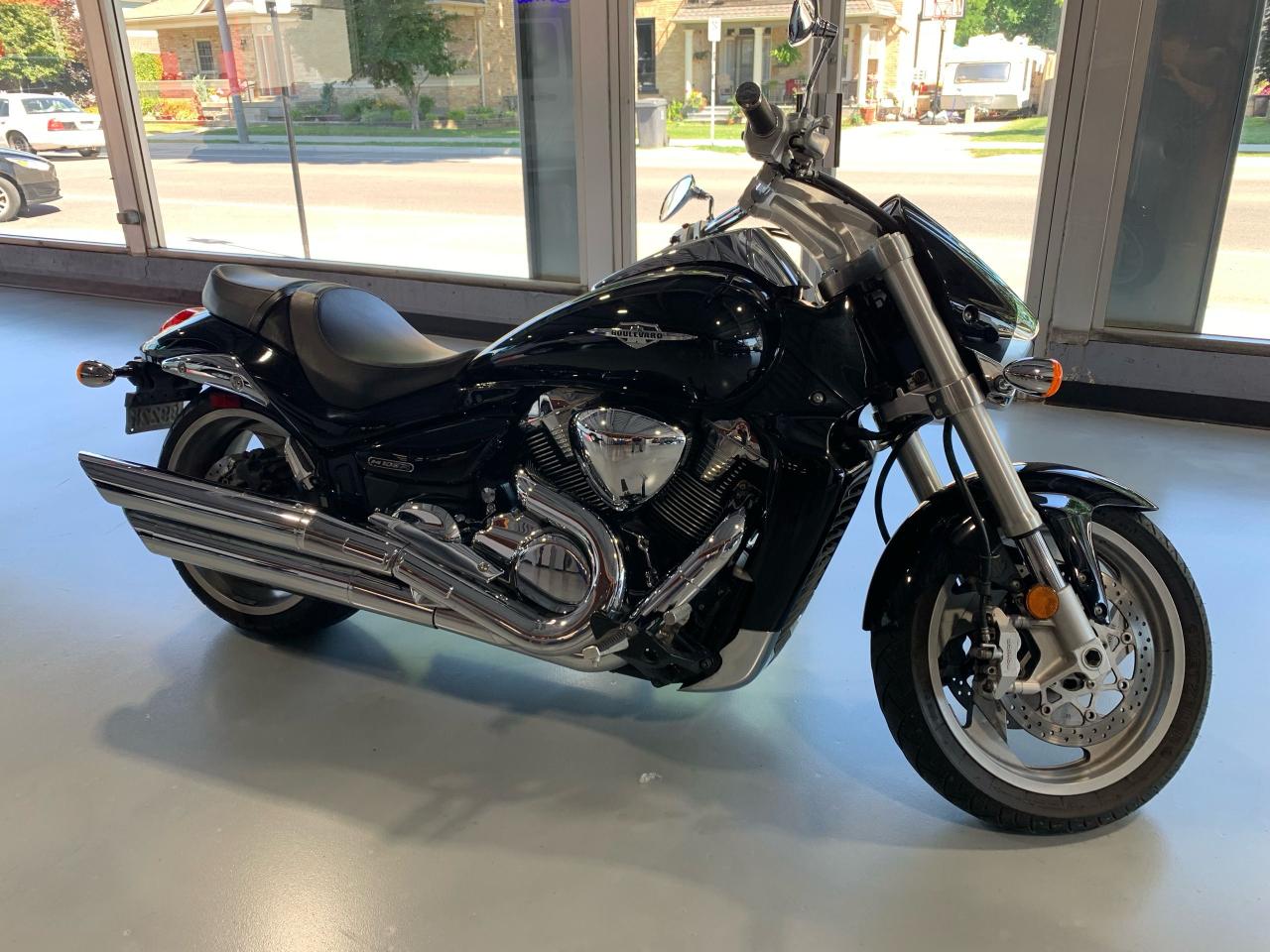 2010 SUZUKI Boulevard M109R - Image 0