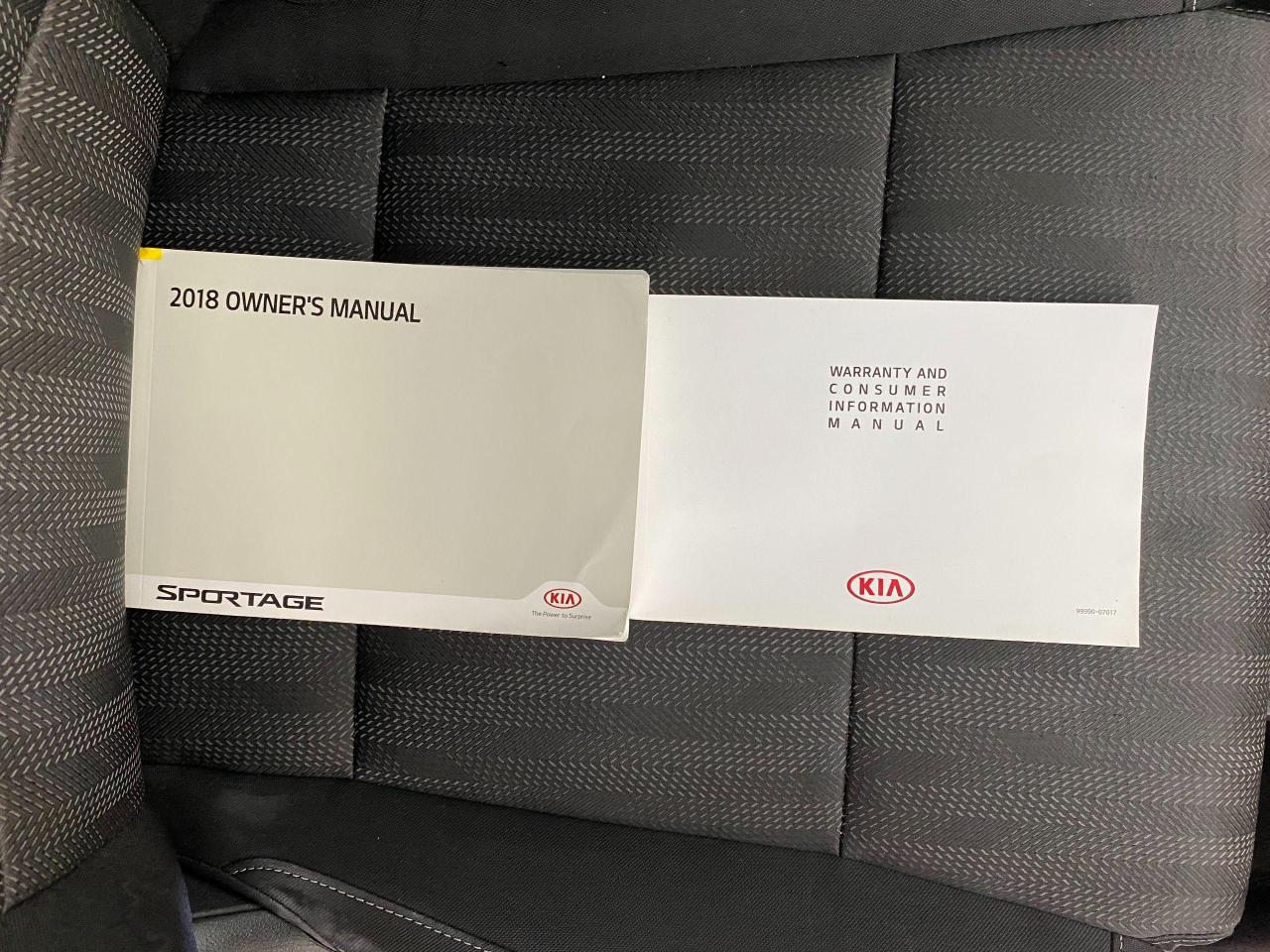 2018 Kia Sportage LX AWD+New Tires+Camera+Heated Seats+CLEAN CARFAX Photo87