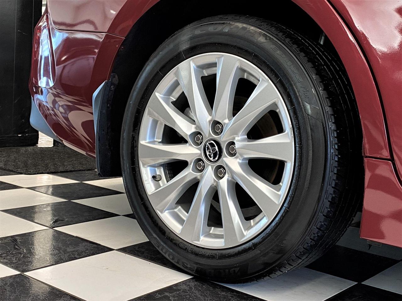 2018 Toyota Camry LE+Camera+Toyota Sense+AdaptiveCruise+CLEAN CARFAX Photo54