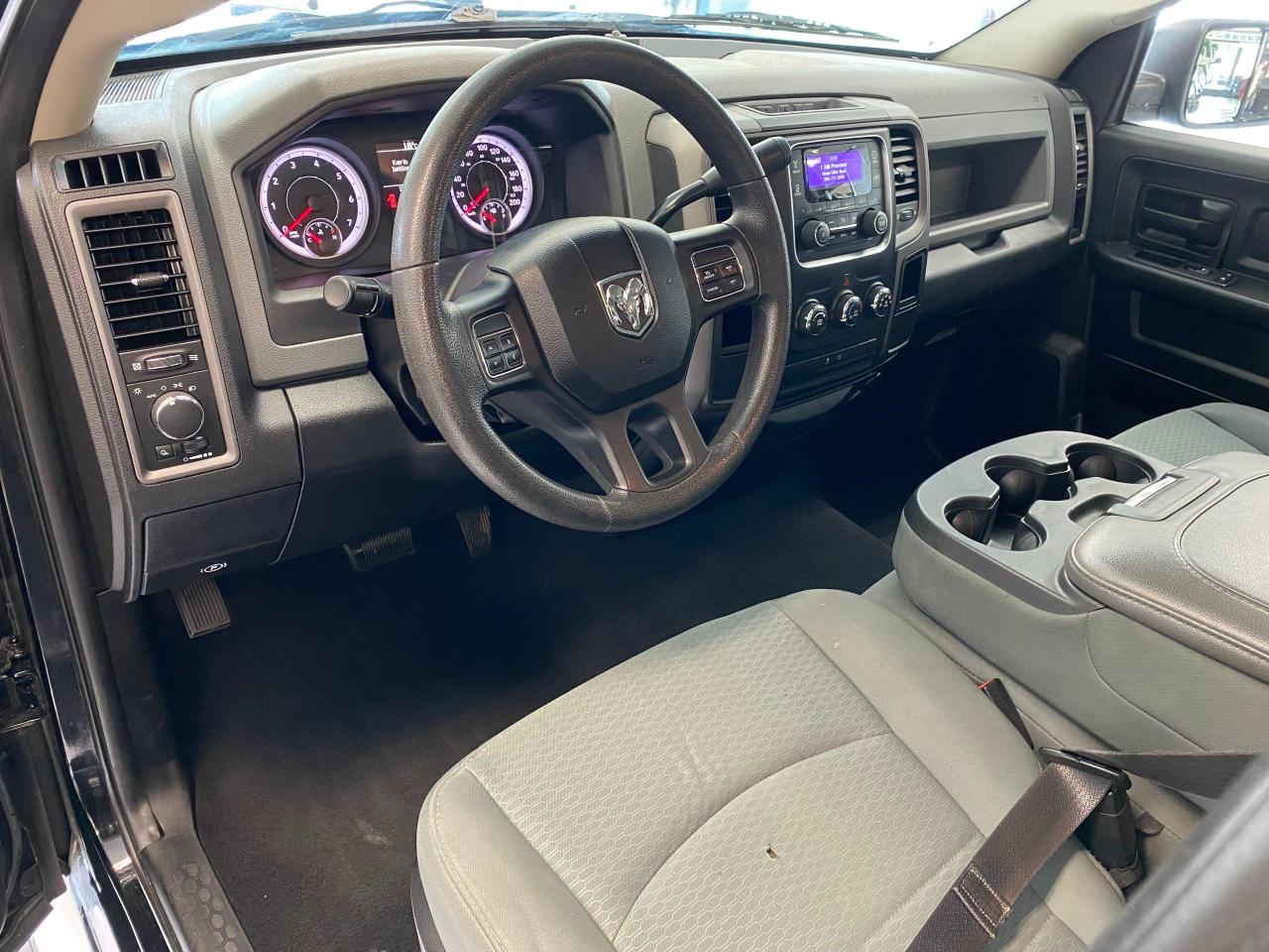 2013 RAM 1500 ST 4.7L V8+New Tires+A/C+Cruise - Photo #14