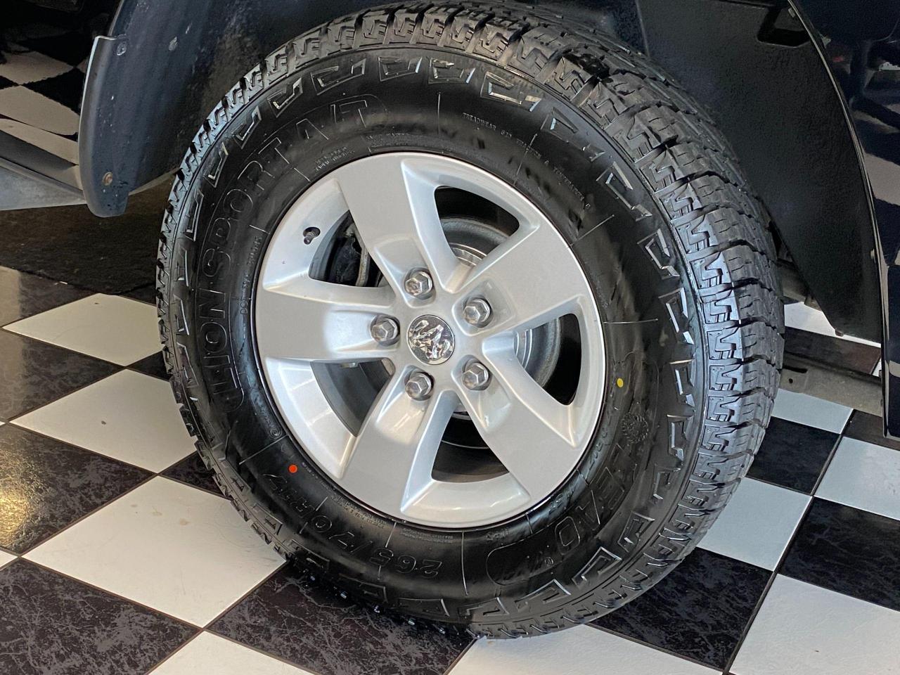 2013 RAM 1500 ST 4.7L V8+New Tires+A/C+Cruise - Photo #36