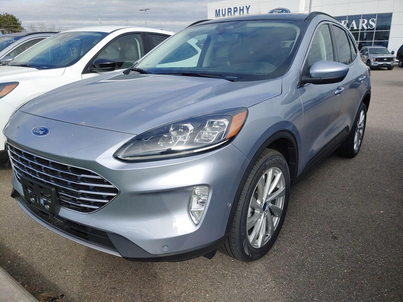 2022 Ford Escape 4DR TITANIUM