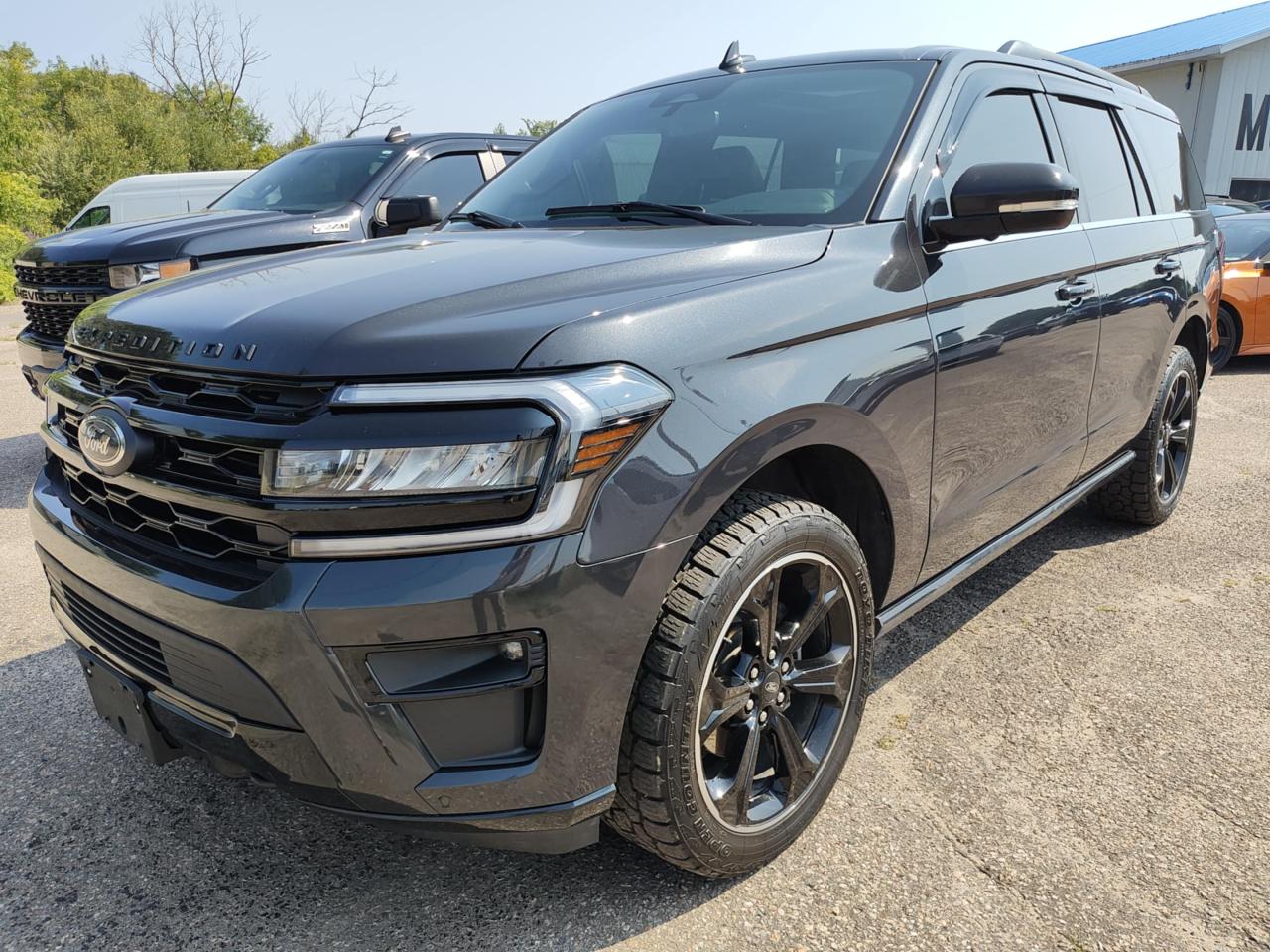 2022 Ford Expedition LTD STEALTH 4X4