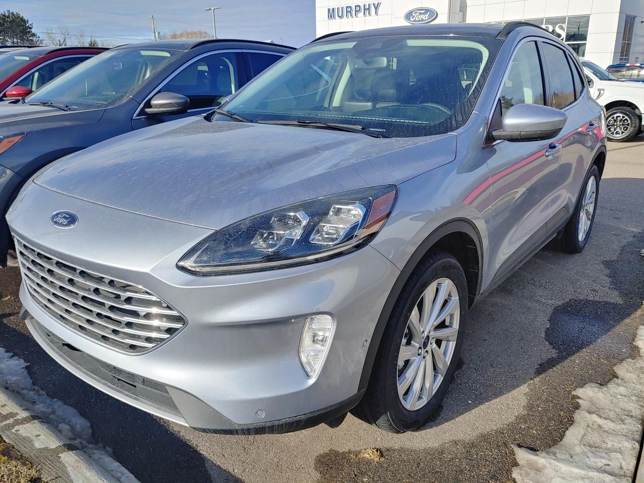 2022 Ford Escape 4DR TITANIUM