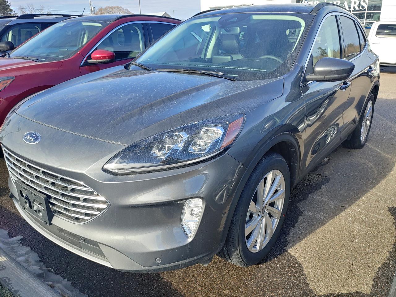 2022 Ford Escape 4DR TITANIUM