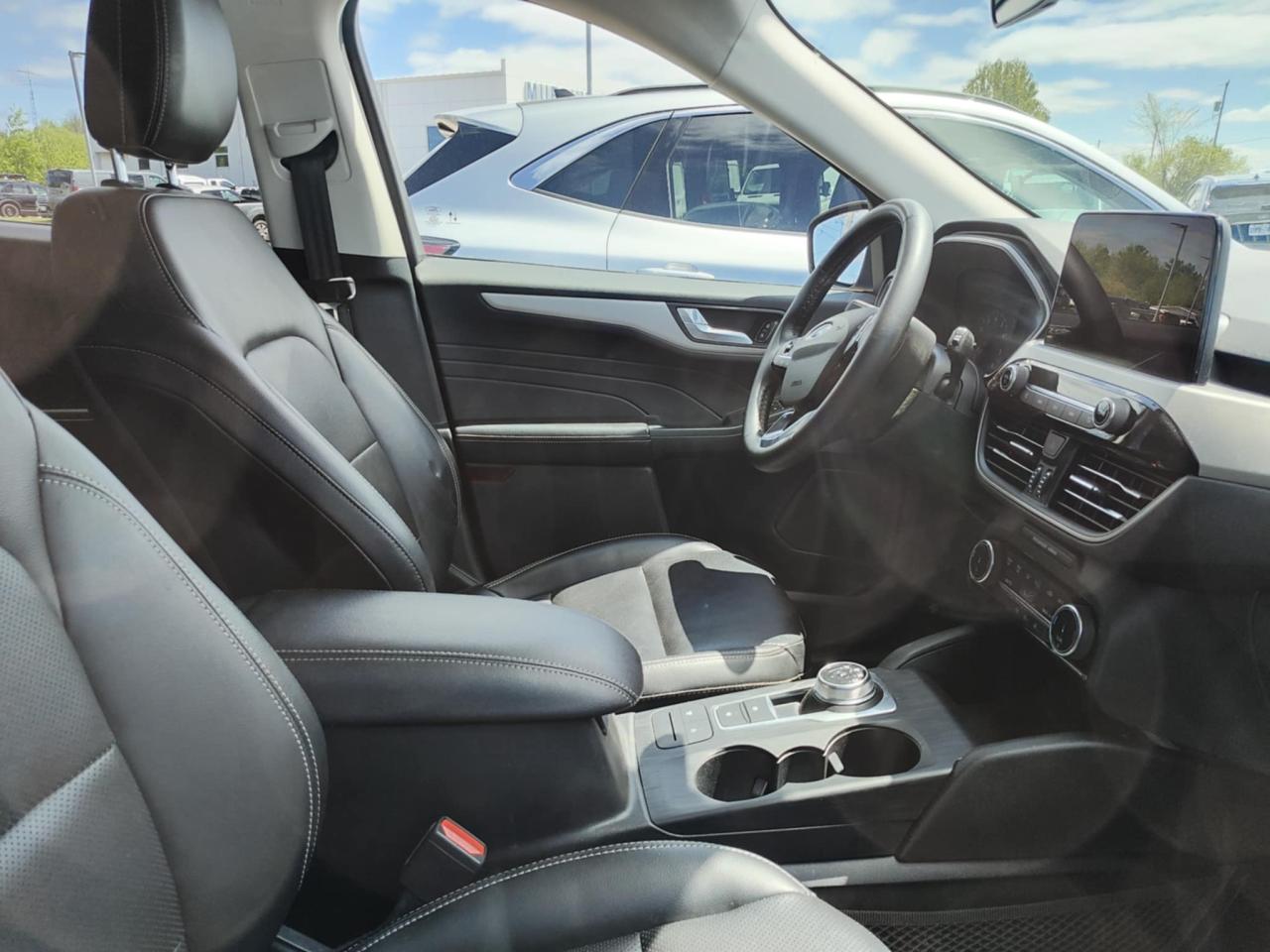 2022 Ford Escape 4DR SEL