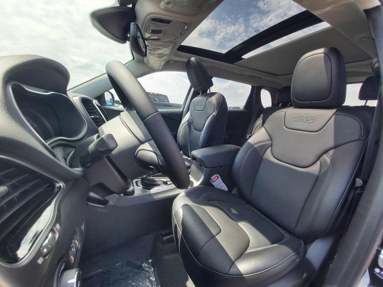 2022 Jeep Cherokee Limited Photo4