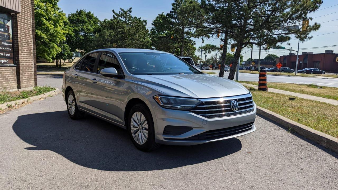 2019 Volkswagen Jetta Comfortline AUTO Photo2