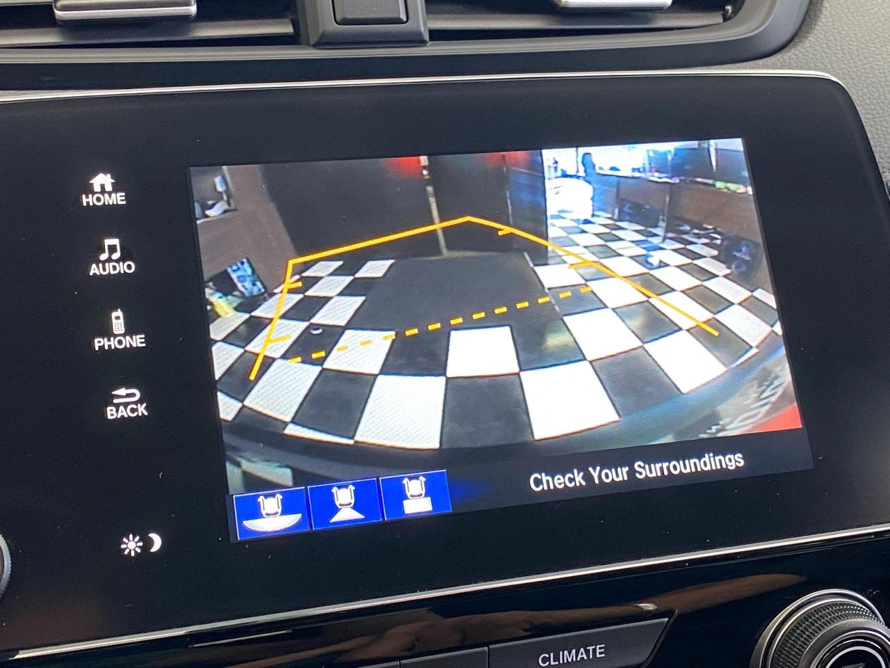 2018 Honda CR-V LX+ApplePlay+Camera+Remote Start+Clean Carfax Photo11