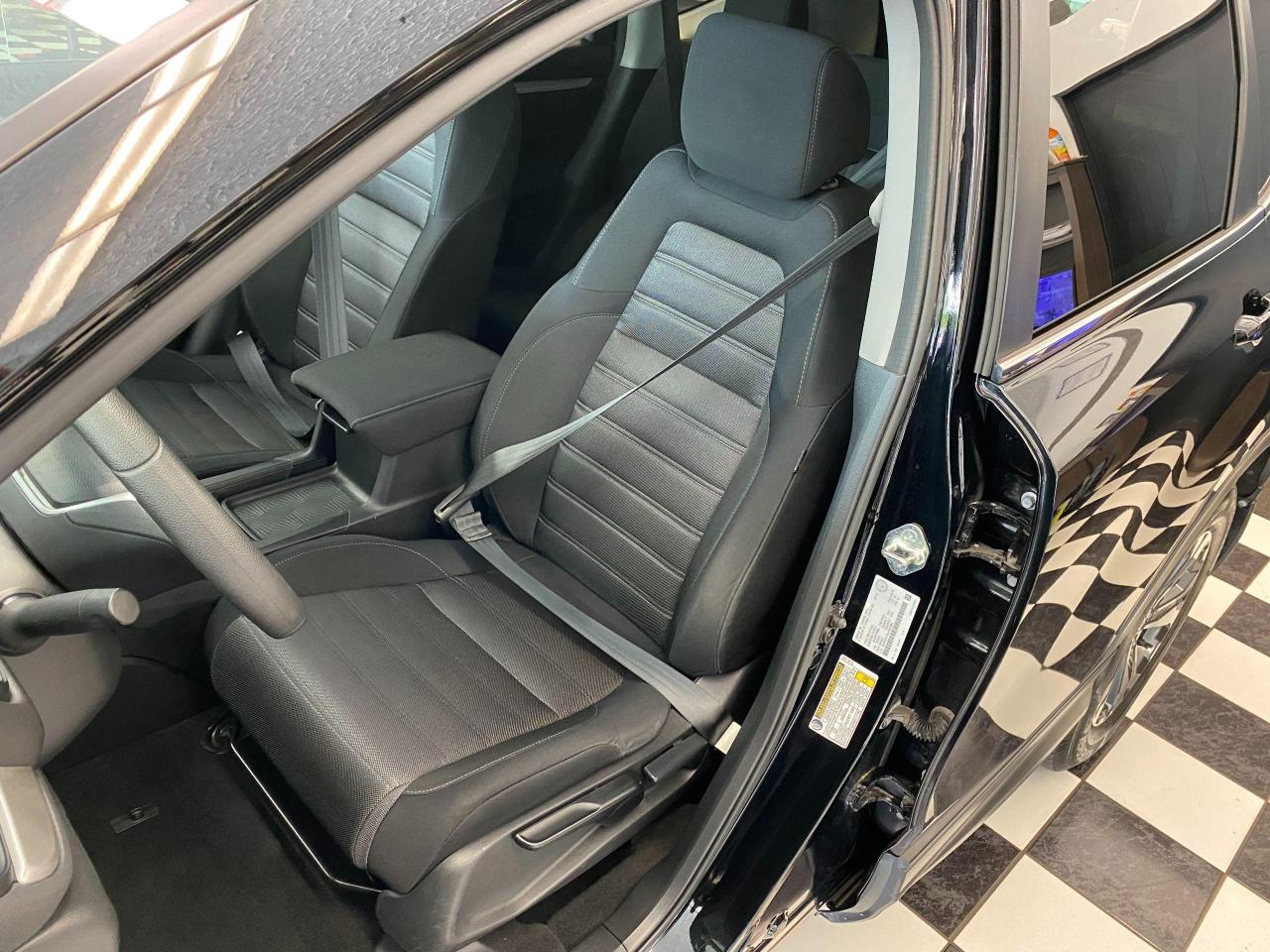 2018 Honda CR-V LX+ApplePlay+Camera+Remote Start+Clean Carfax Photo20