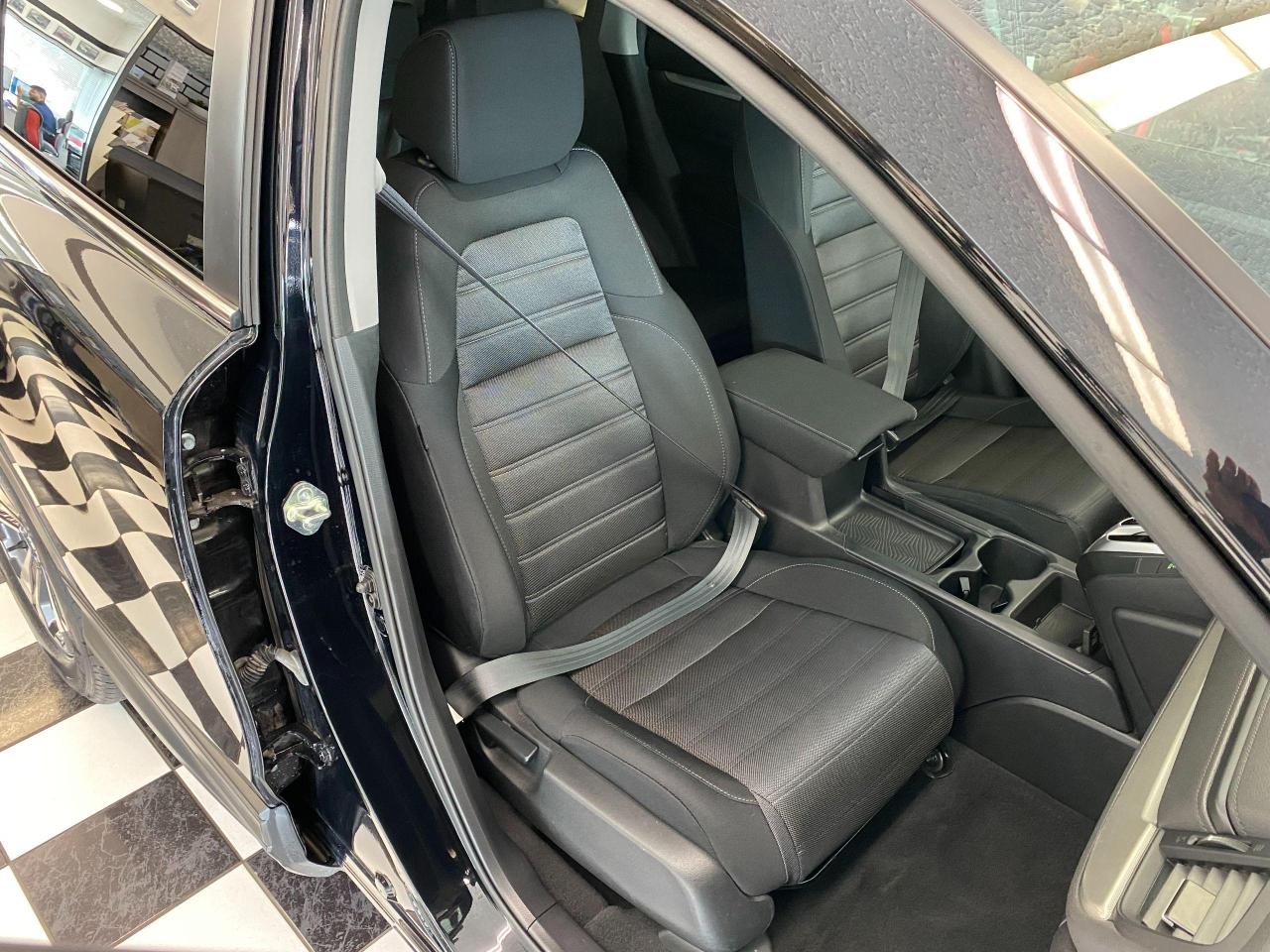 2018 Honda CR-V LX+ApplePlay+Camera+Remote Start+Clean Carfax Photo23