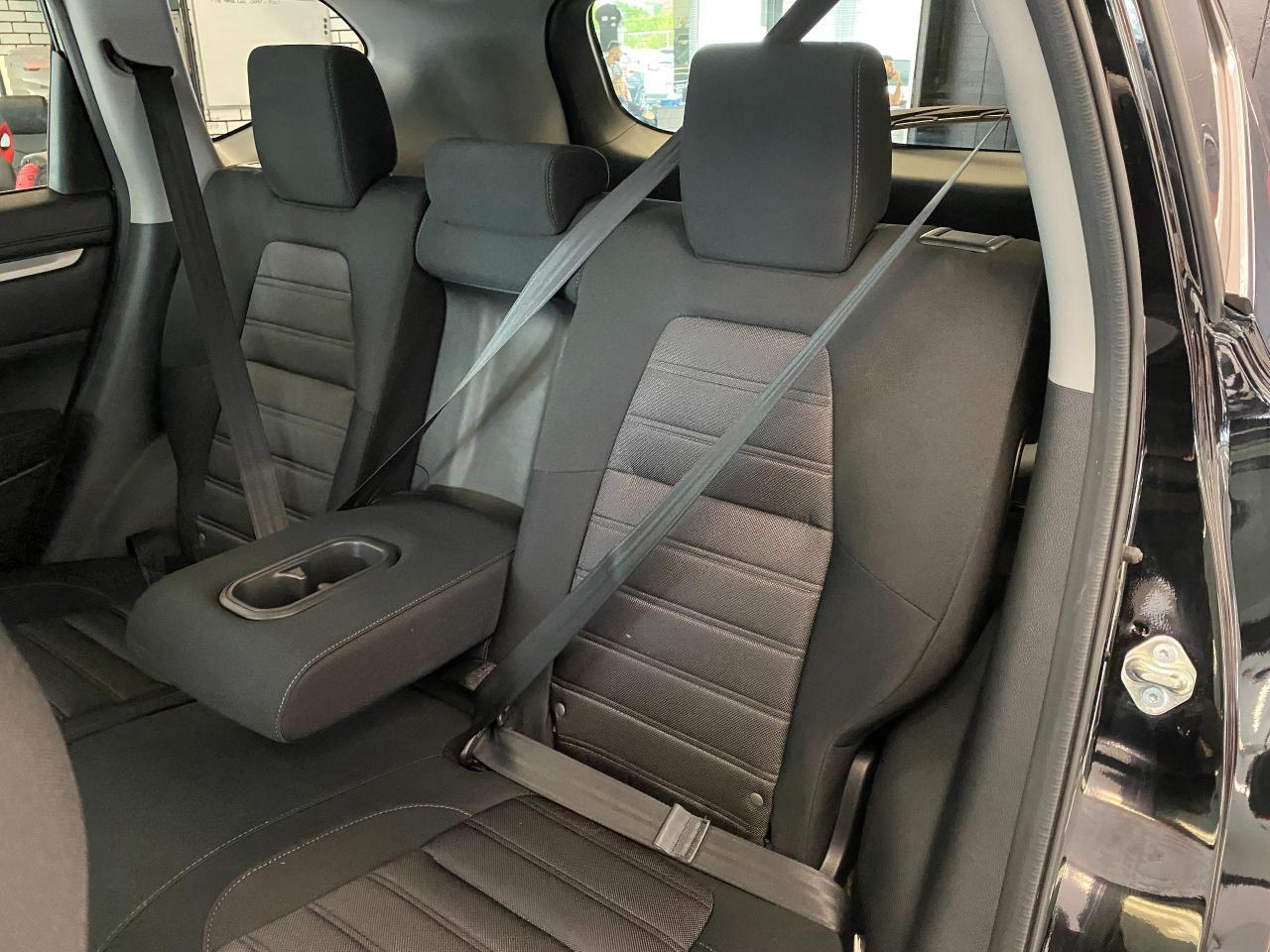2018 Honda CR-V LX+ApplePlay+Camera+Remote Start+Clean Carfax Photo25