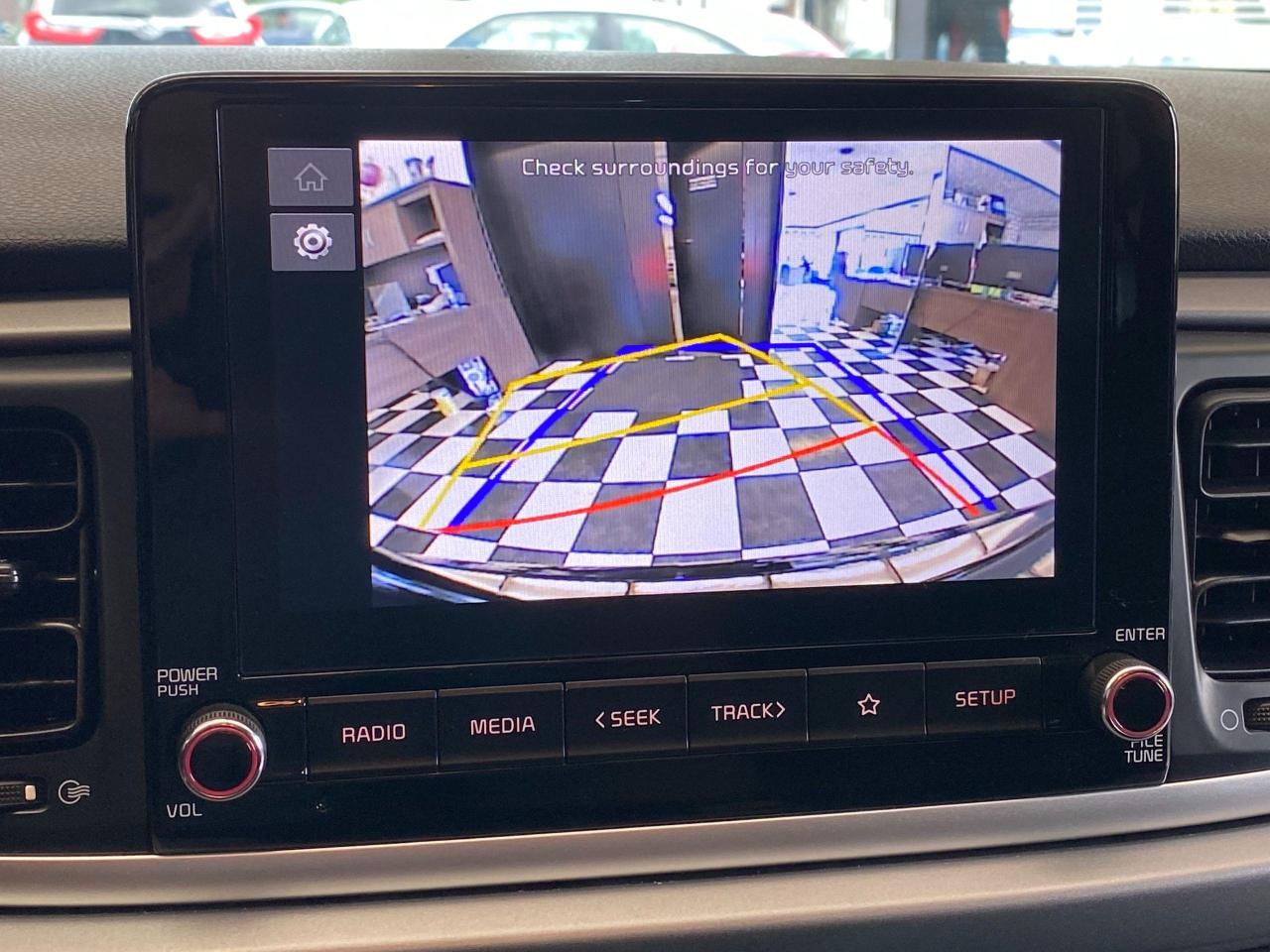 2022 Kia Rio LX+Sunroof+ApplePlay+BlindSpot+Clean Carfax Photo11