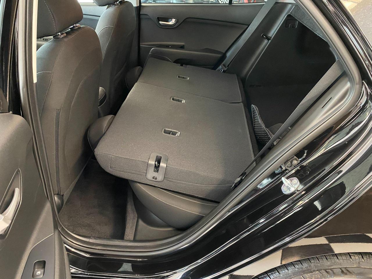 2022 Kia Rio LX+Sunroof+ApplePlay+BlindSpot+Clean Carfax Photo27