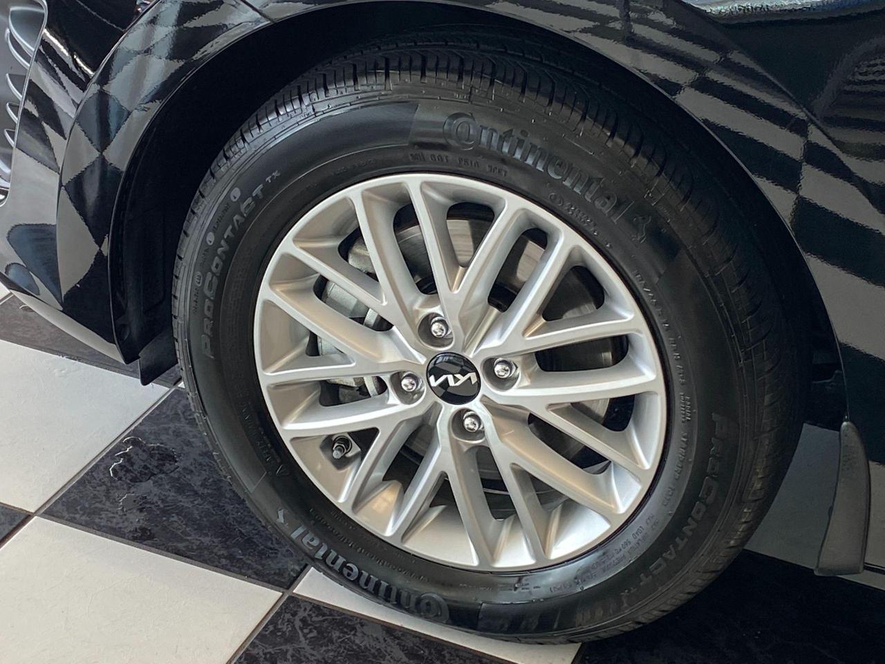 2022 Kia Rio LX+Sunroof+ApplePlay+BlindSpot+Clean Carfax Photo54