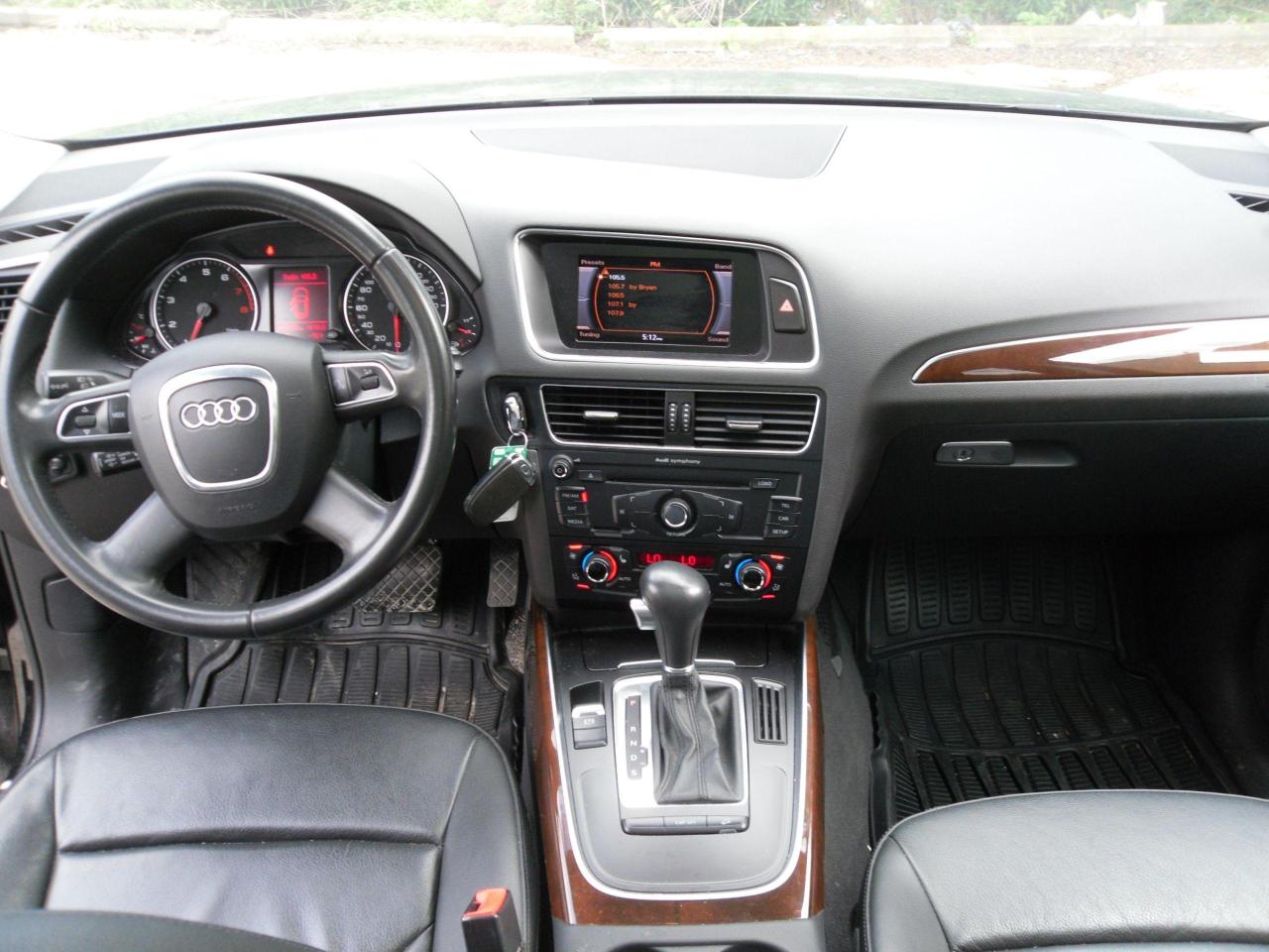 2010 Audi Q5 quattro 4dr 3.2L Premium - Photo #8
