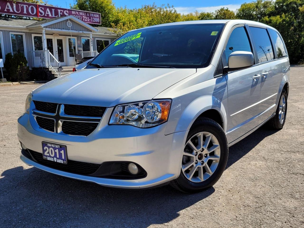 Used 2011 Dodge Grand Caravan R/T for sale in Oshawa, ON