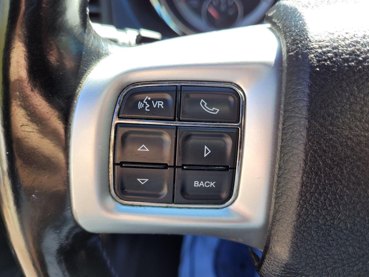 2011 Dodge Grand Caravan R/T Photo