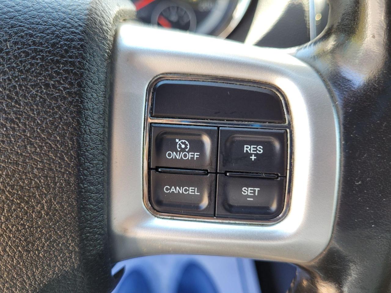 2011 Dodge Grand Caravan R/T Photo