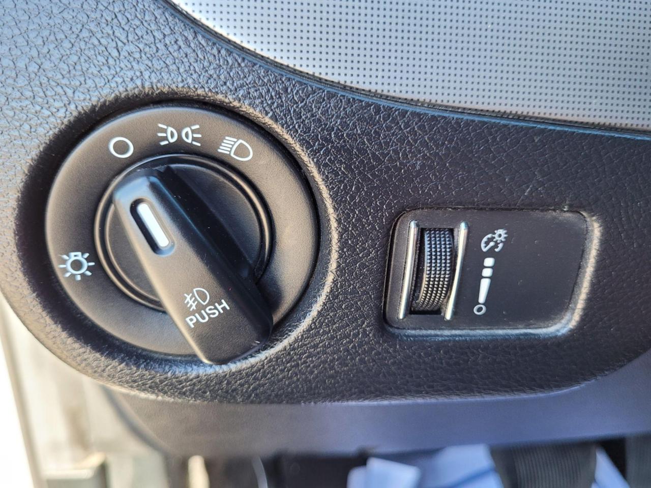 2011 Dodge Grand Caravan R/T Photo