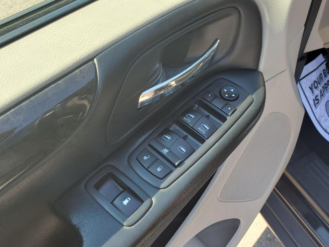 2016 Dodge Grand Caravan SXT W/ DVD Photo