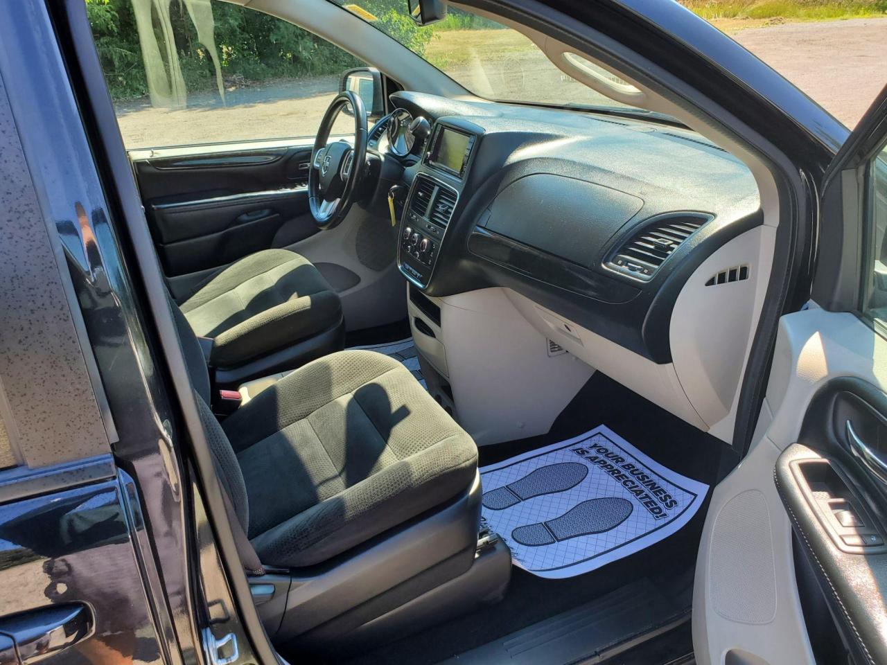 2016 Dodge Grand Caravan SXT W/ DVD Photo