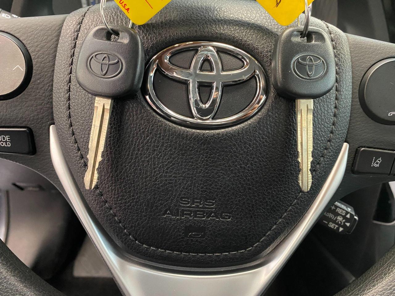 2017 Toyota Corolla CE+New Tires+A/C+Bluetooth+CLEAN CARFAX - Photo #15
