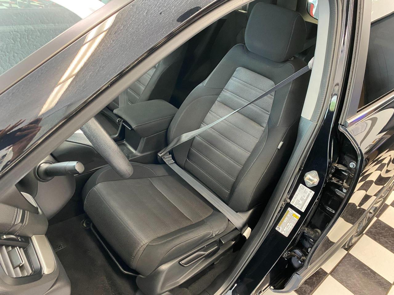 2019 Honda CR-V LX AWD+AdaptiveCruise+LaneKeep Assist+CLEAN CARFAX - Photo #21