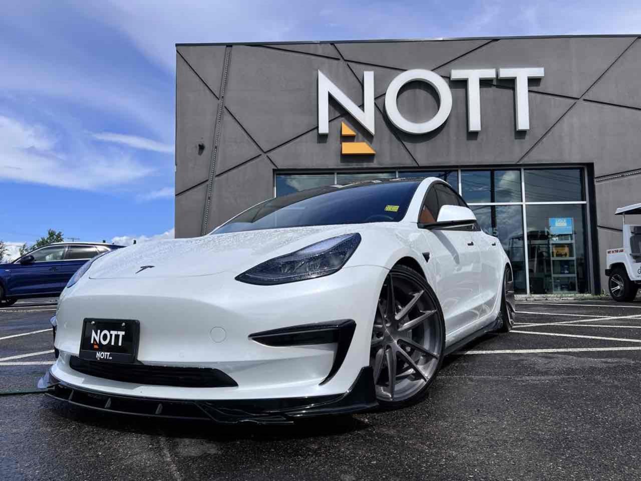 Used 2022 Tesla Model 3 STANDARD RANGE PLUS for sale in Winnipeg, MB