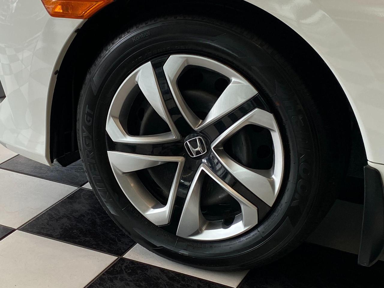 2018 Honda Civic LX+Camera+Heated Seats+ApplePlay+Clean Carfax Photo113