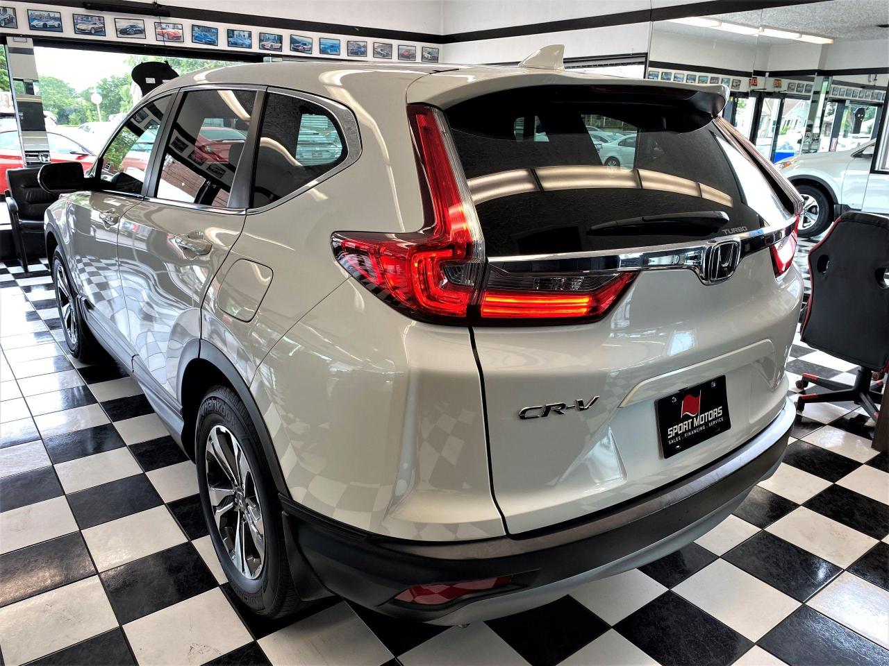 2018 Honda CR-V LX+ApplePlay+Camera+Remote Start+Clean Carfax Photo2
