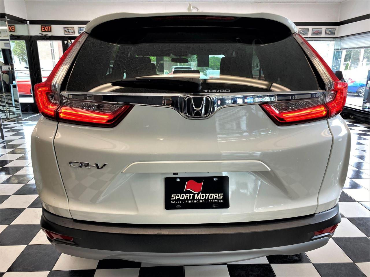 2018 Honda CR-V LX+ApplePlay+Camera+Remote Start+Clean Carfax Photo3