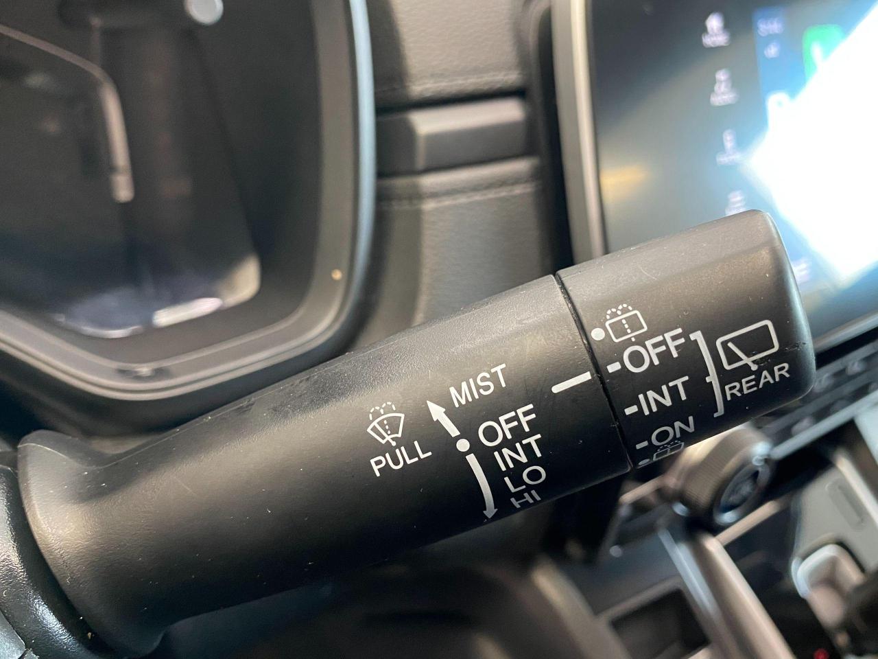 2018 Honda CR-V LX+ApplePlay+Camera+Remote Start+Clean Carfax Photo44