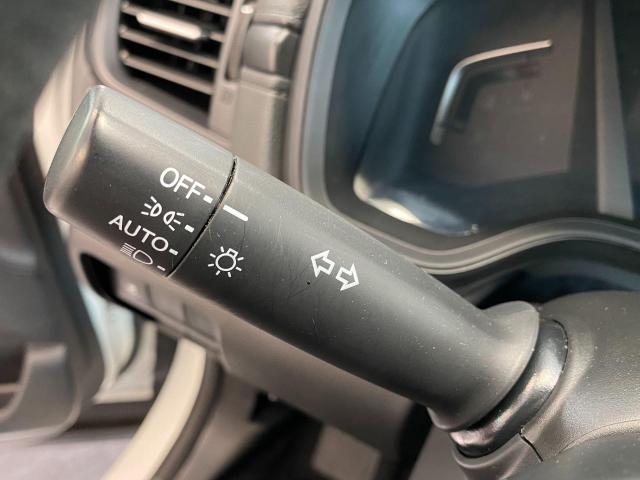 2018 Honda CR-V LX+ApplePlay+Camera+Remote Start+Clean Carfax Photo45