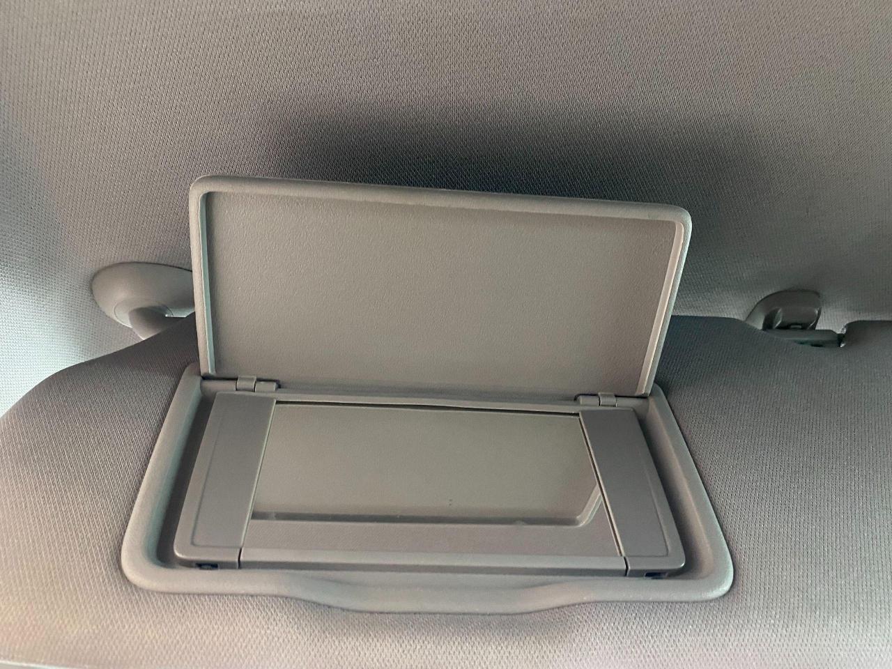 2018 Honda CR-V LX+ApplePlay+Camera+Remote Start+Clean Carfax Photo47
