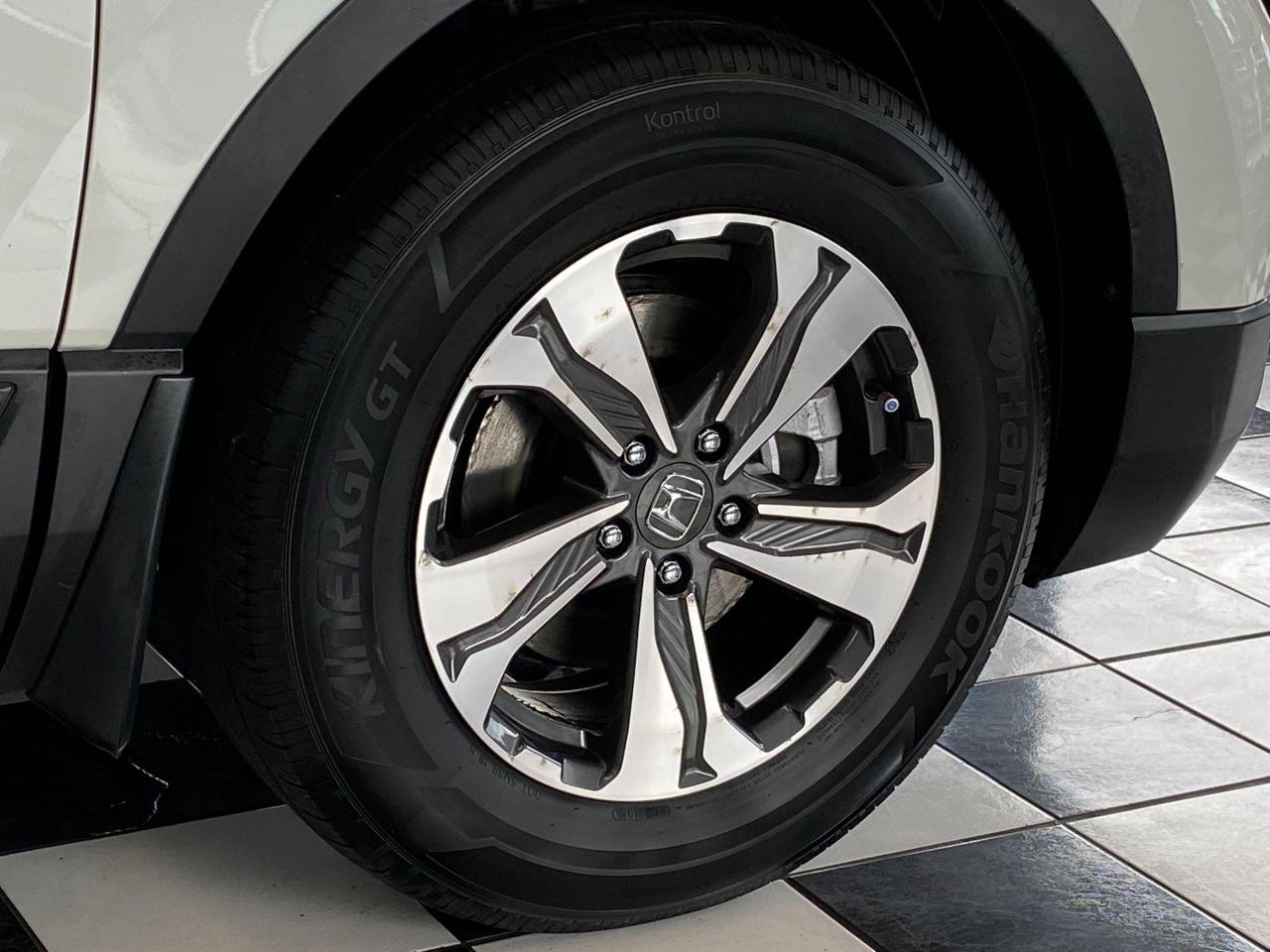 2018 Honda CR-V LX+ApplePlay+Camera+Remote Start+Clean Carfax Photo53