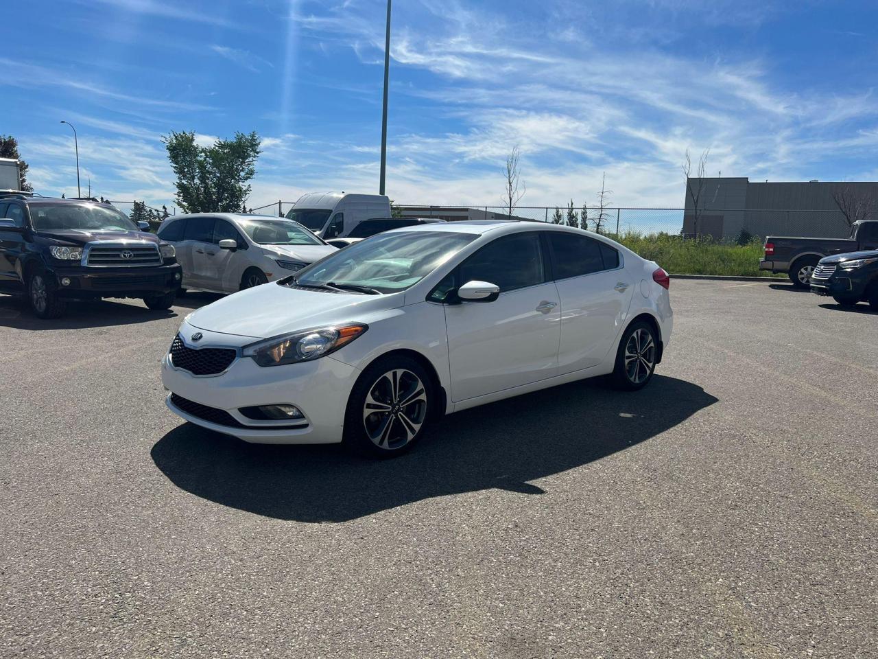 Used 2016 Kia Forte | $0 DOWN - EVERYONE APPROVED!! for sale in Calgary, AB