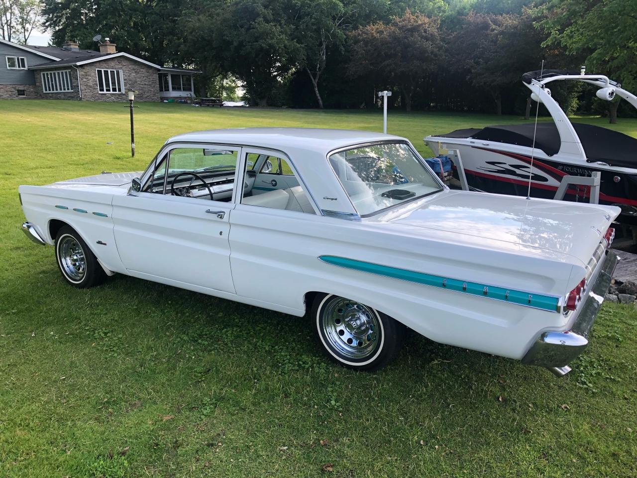 1964 Mercury Comet Exceptionally Restored,   289 V8 - Photo #15