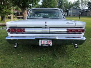 1964 Mercury Comet Exceptionally Restored,   289 V8 - Photo #17