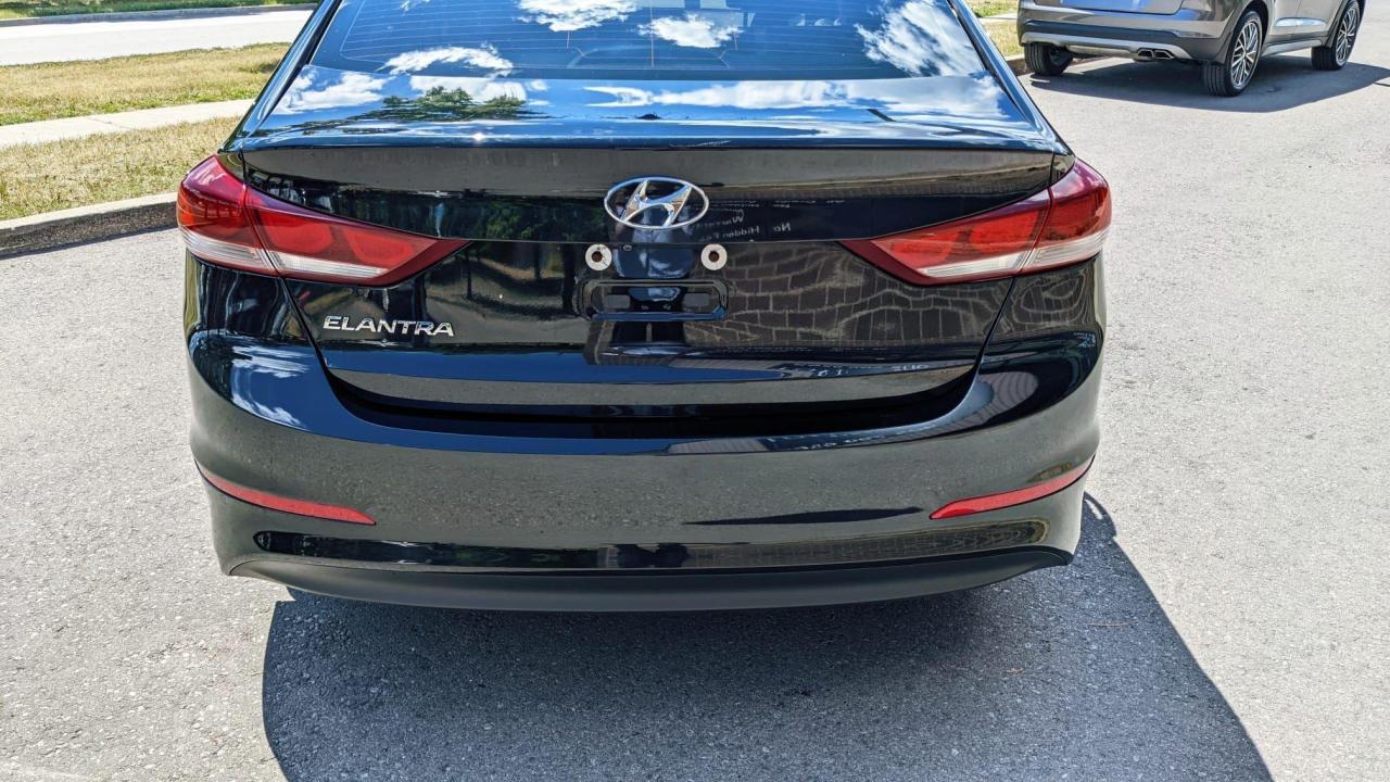 2018 Hyundai Elantra GL SE Photo3