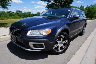 Used 2012 Volvo XC70 T6 / NO ACCIDENTS / IMMACULATE SHAPE / NAVIGATION for sale in Etobicoke, ON